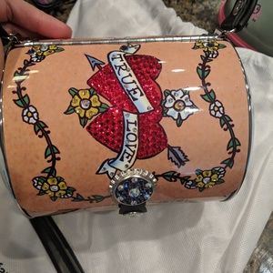 Little Earth Heart Breaker True Love purse